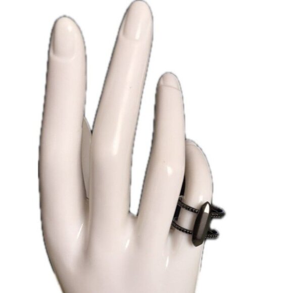 Kendra Scott Gunmetal Plated Brass Crystal Accent Oval & Open Design Abra Ring - Picture 4 of 6